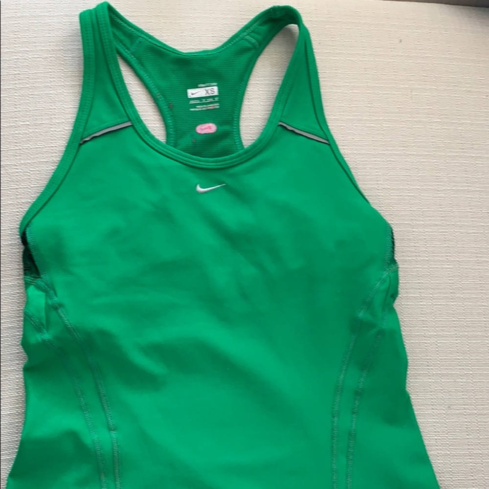 Nike dry fit tank